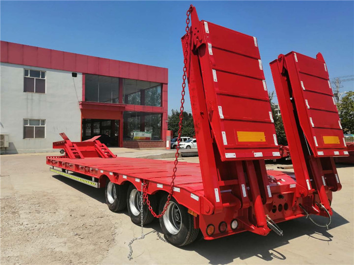 大型設(shè)備在運(yùn)輸卸車時(shí)需要怎么做 大型設(shè)備在運(yùn)輸卸車時(shí)需要怎么做